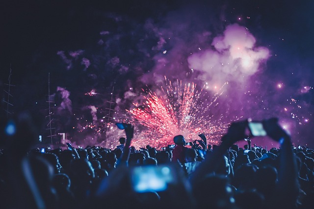 **"Festiwale Upadłe: Co się dzieje z niezrealizowanymi obietnicami branży eventowej i jak wyciągać z nich lekcje?"** - 3 2025